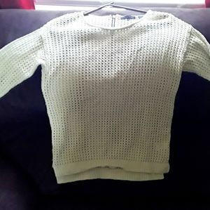 Jeanne Pierre crew sweater